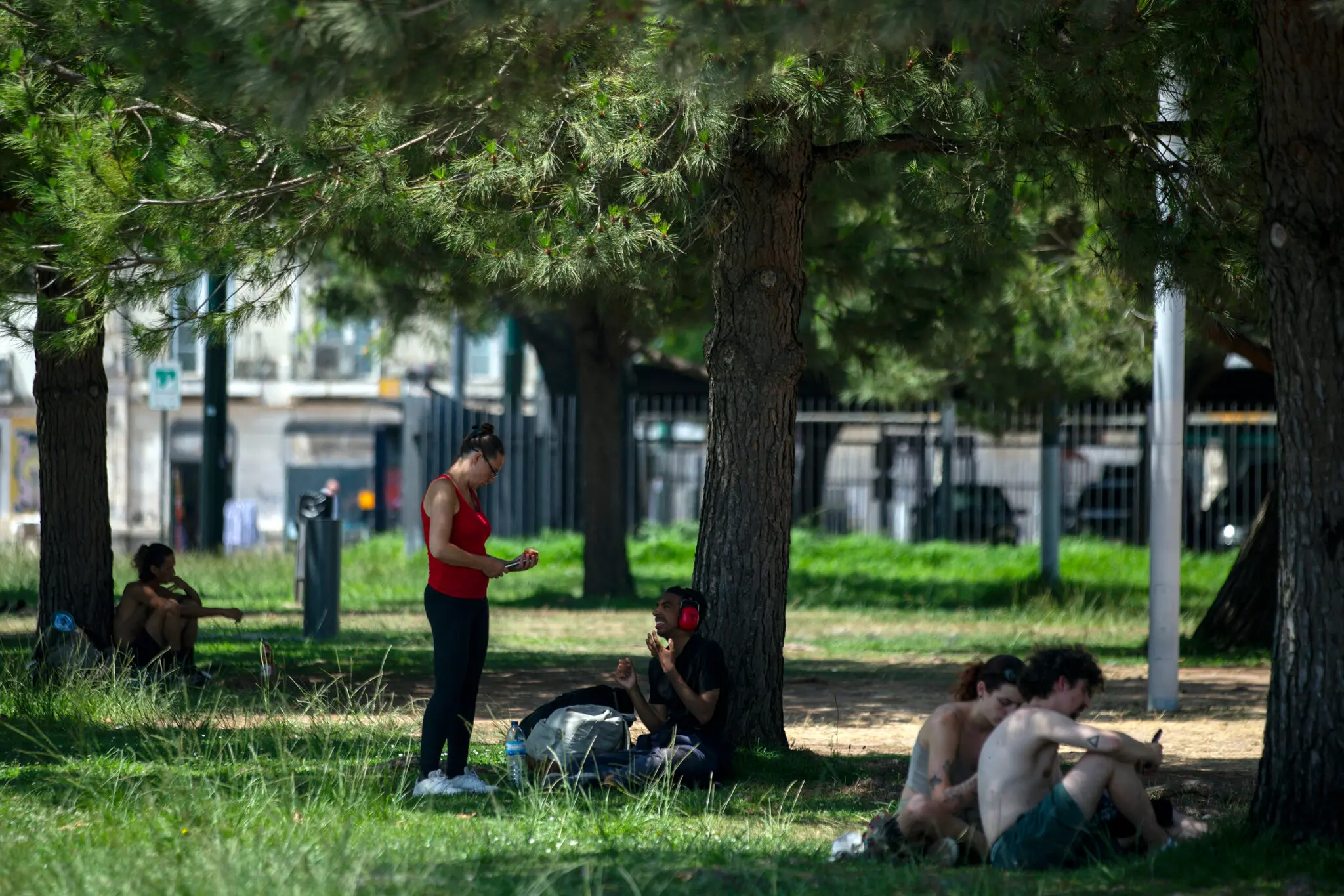 Небезпечна хвиля спеки в Європі: попередження про екстремальні температури та поради безпеки